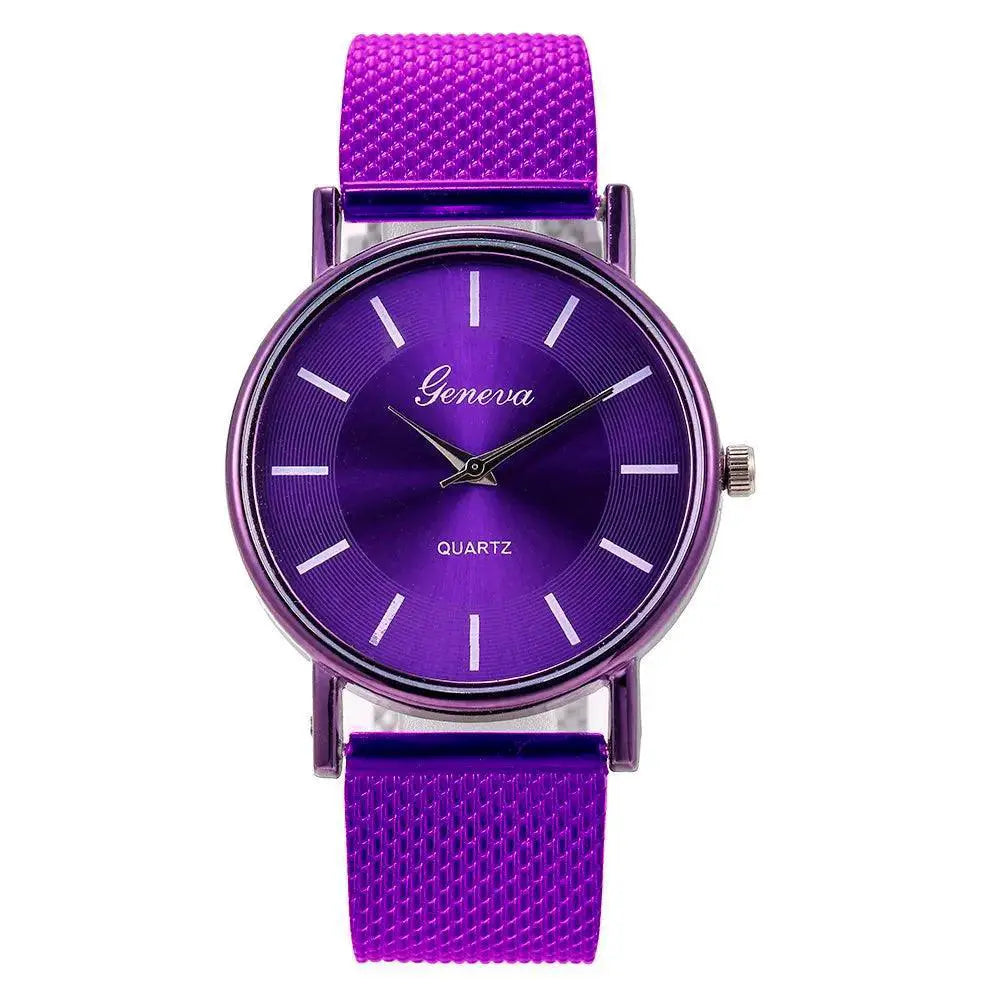 Luxurious Rhinestone Quartz Womens Watch With Steel Band