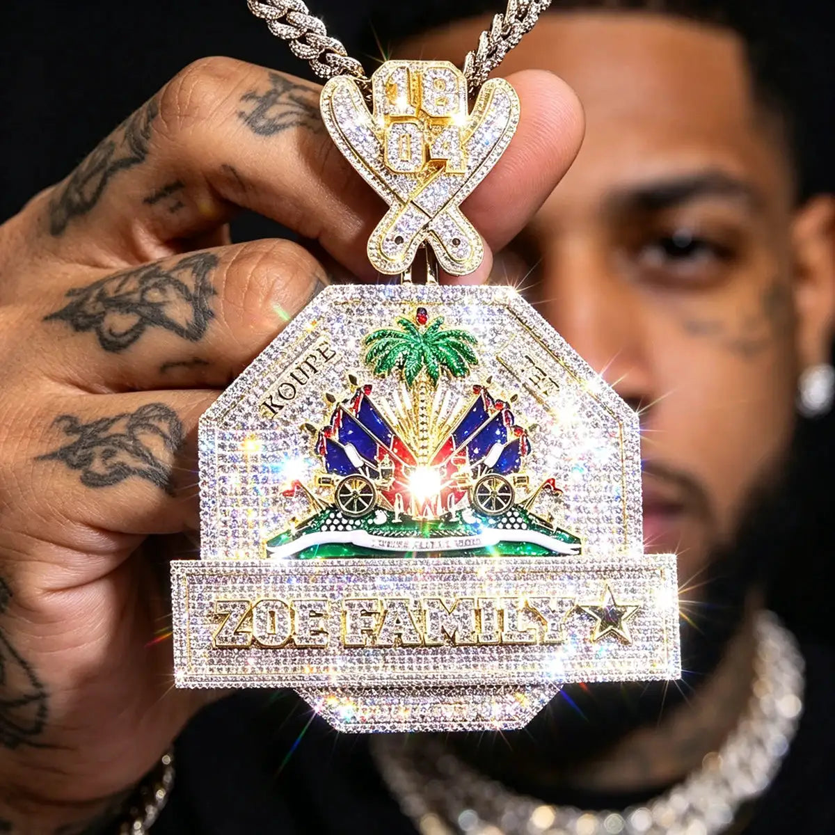 Gold Plated Full Cubic Zirconia Enamel Haitian National Emblem — product view 7