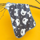 Cozy Pet Blanket Plush Breathable Mat for Dogs and Cats