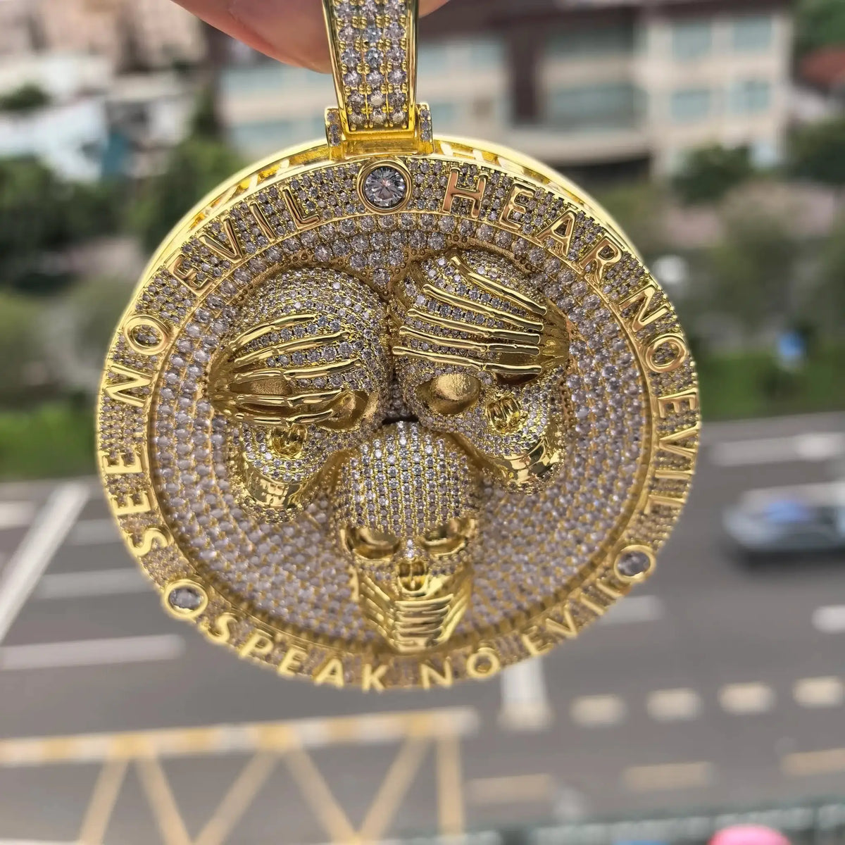 Full Iced Out See Hear Speak No Evil Skull Medallion Pendant Gold Tone Cubic Zirconia Men Hip Hop Rapper Bold Statement Streetwear Jewelry