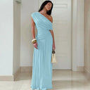 Flattering Maxi Dress for Summer Parties