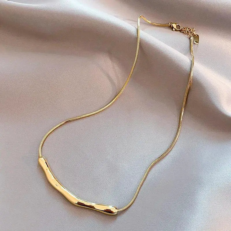 European American Stainless Steel Gold Collarbone Chain