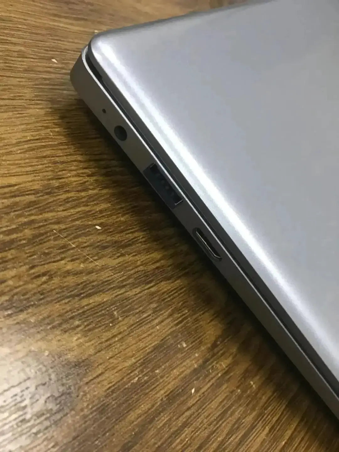 AKPAD Ultra Portable Laptop With SSD Storage For Travel