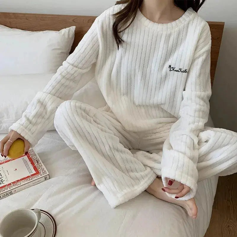 Cozy Hoodie Blanket for Cold Nights — product view 19