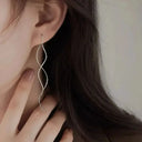 Minimalist Long Wavy Fringe Drop Earrings For Women