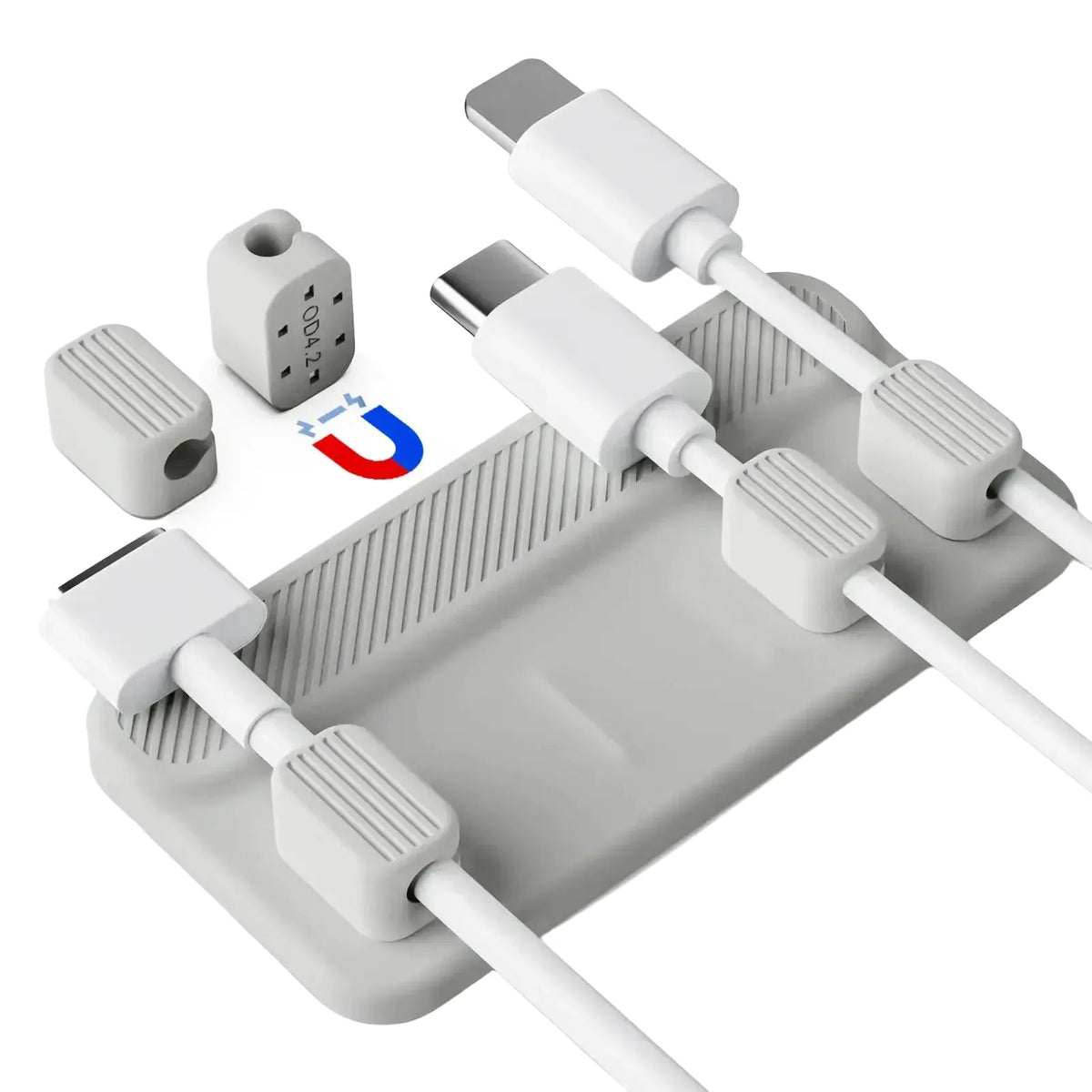 Magnetic Cable Winder Protects Ports — product view 1