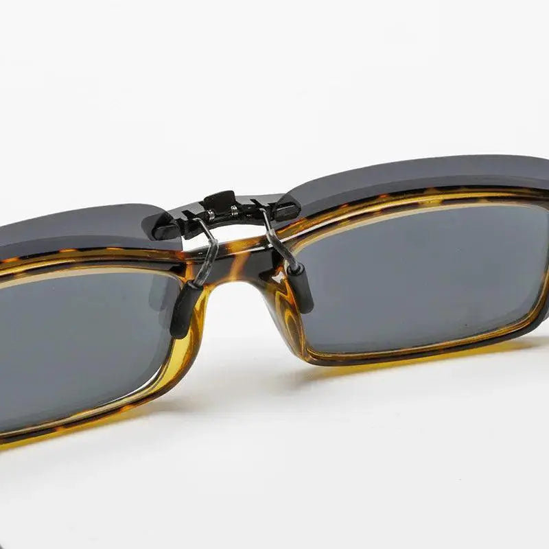 Unisex Polarized Clip On Sunglasses For Driving And Fishing