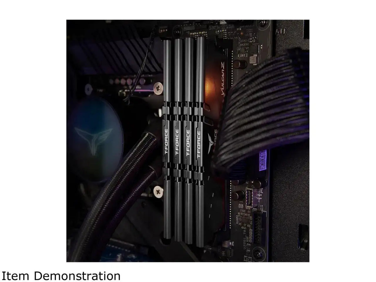 Team T-FORCE VULCAN Z 16GB (2 x 8GB) 288-Pin PC RAM DDR4 3600 (PC4 28800) Desktop Memory Model TLZGD416G3600HC18JDC01