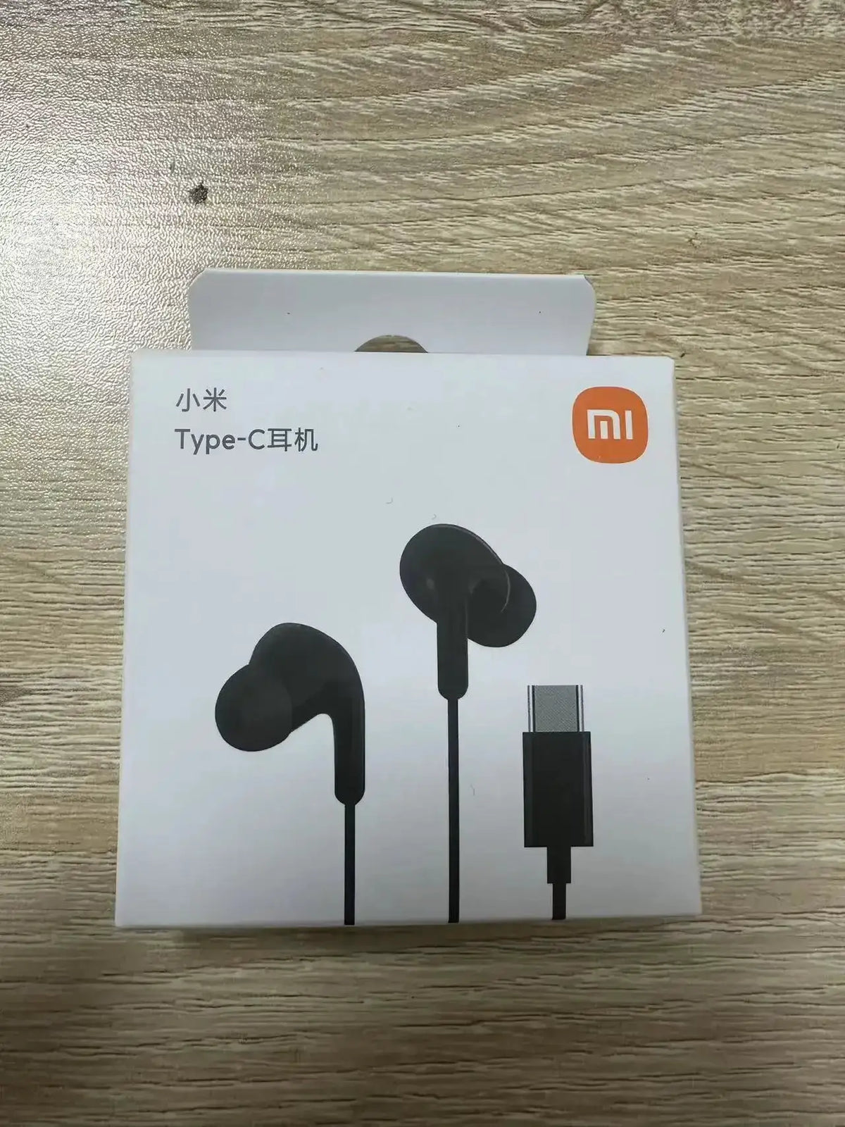 Original Xiaomi Type-C Earphones Mi In-ear Headphone Music Sport Type C Wired Headset with Mic For Samsung Xiaomi Smartphone