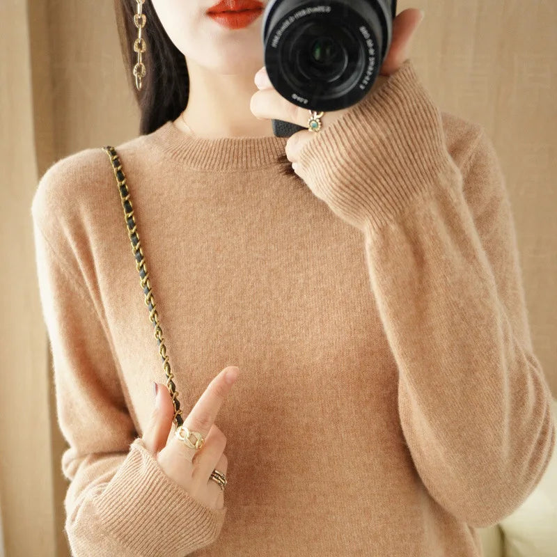Crew Neck Cashmere Knit Sweater