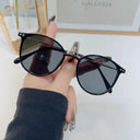 2024 Retro Oval Sunglasses for Women UV400 Designer Shades