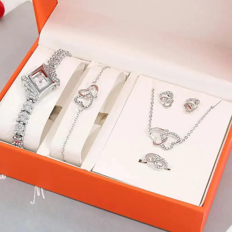 Elegant Heart Rhinestone Womens Watch Luxe Timeless Style