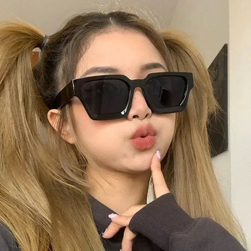 Chic Square Sunglasses UV400 Protection For Men And Women