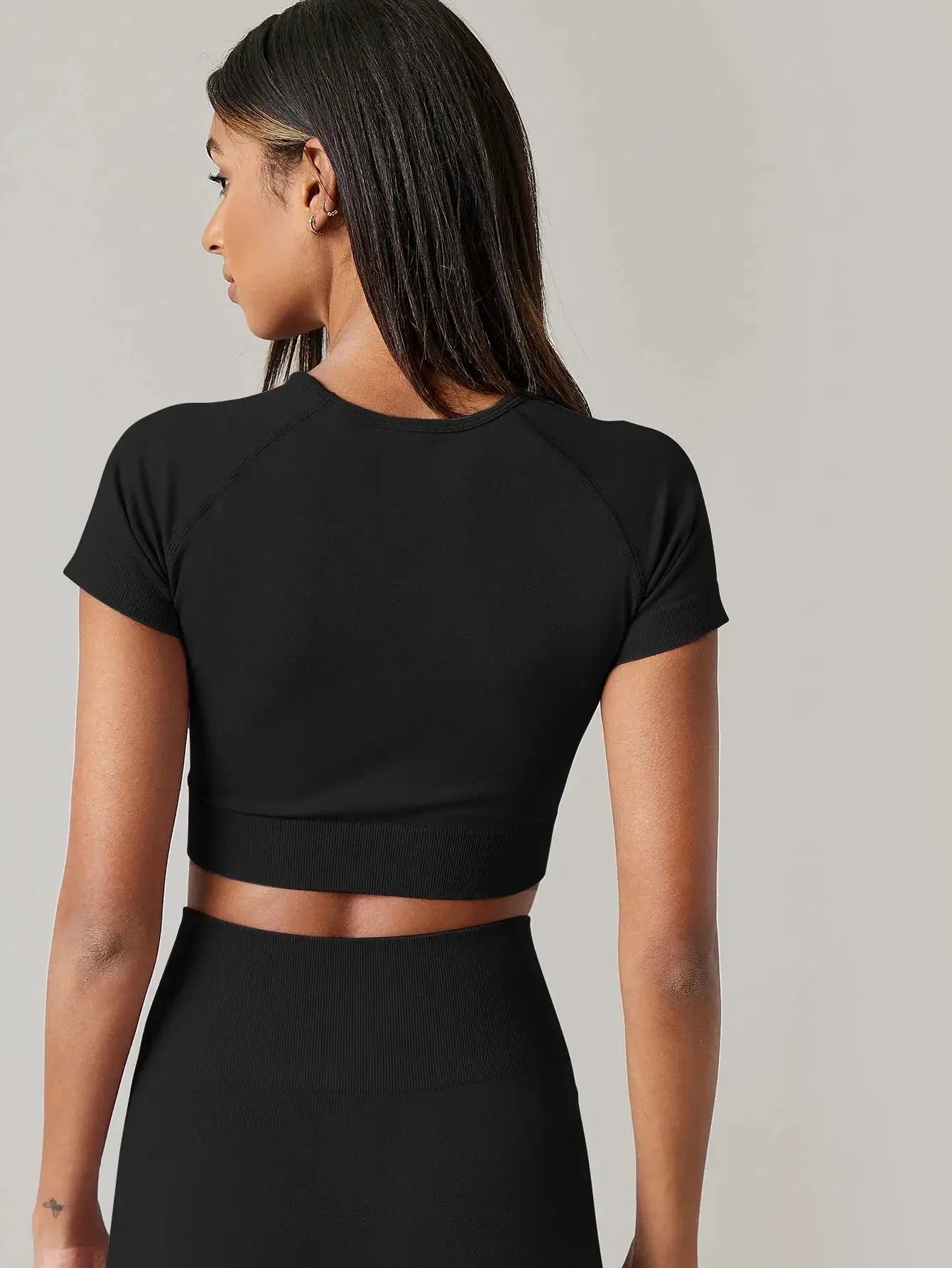 Women Seamless Yoga Top For Fitness And Workout Shirt
