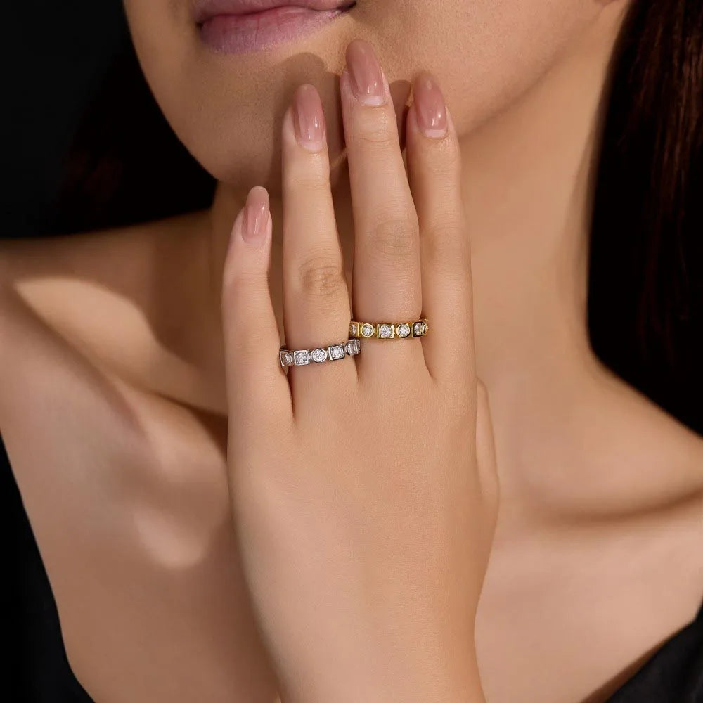 Carat Round Emerald Heart D