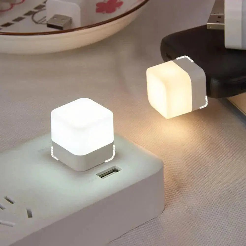 USB Night Light Compact Mini Lamp for Reading and Travel