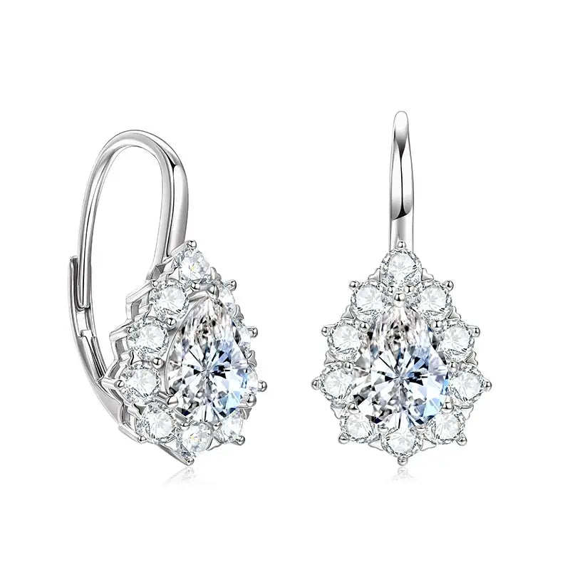 Oxtao Gold Moissanite Clip Earring — product image 9