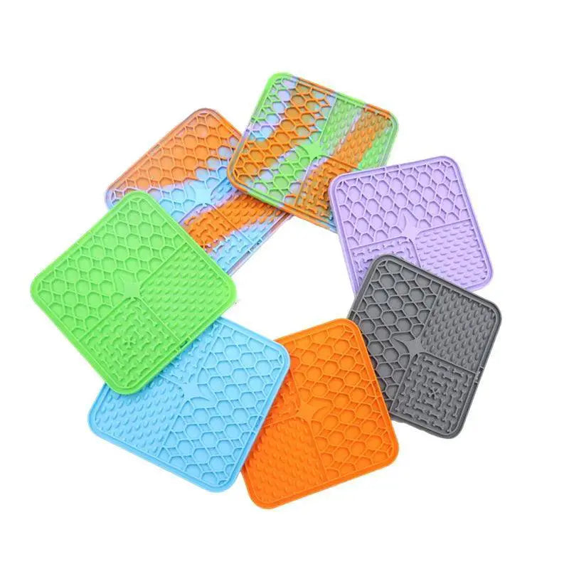 Silicone Dog Feeder Mat Slow Feeding And Distraction