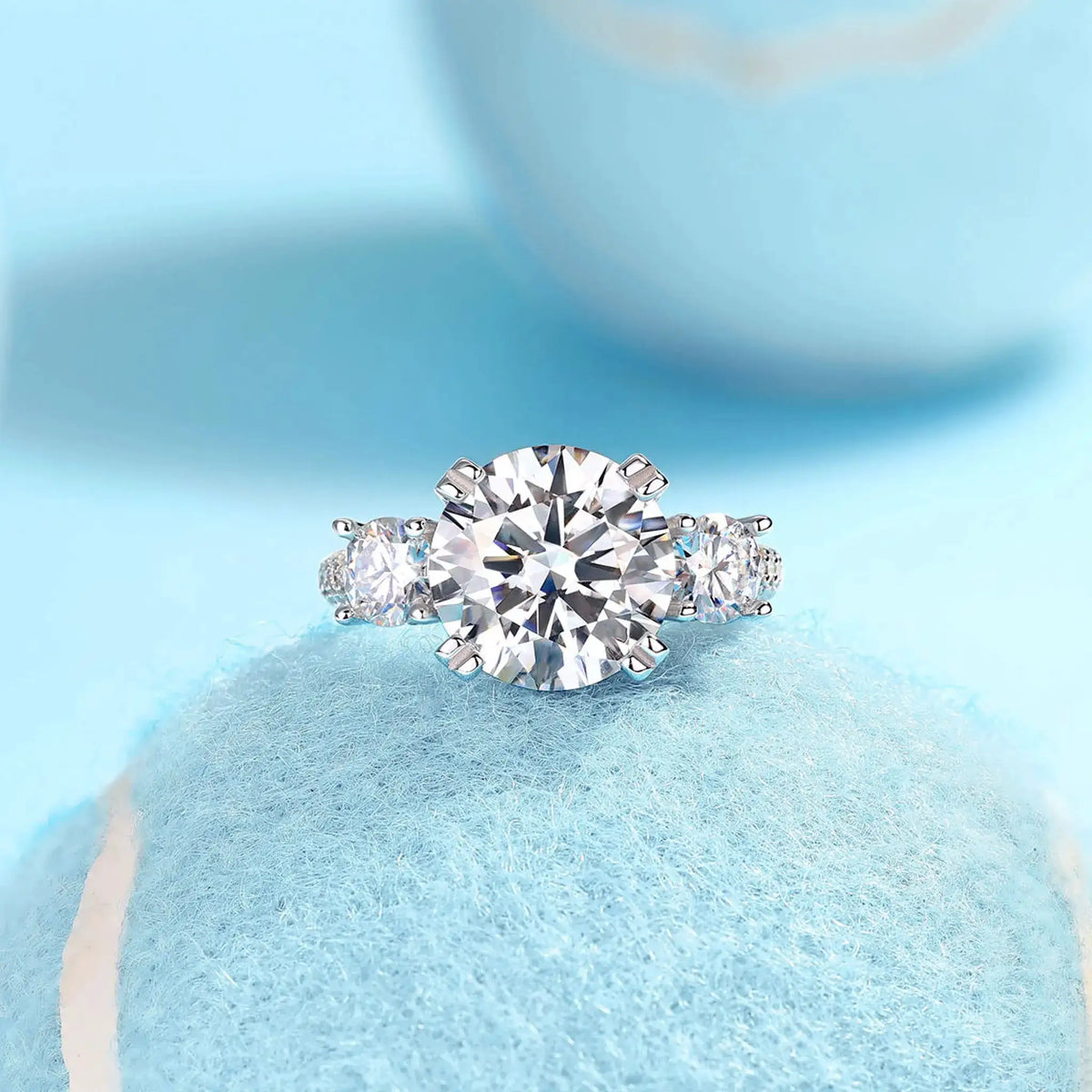 Luxury Three Stone Moissanite Ring — product image 3