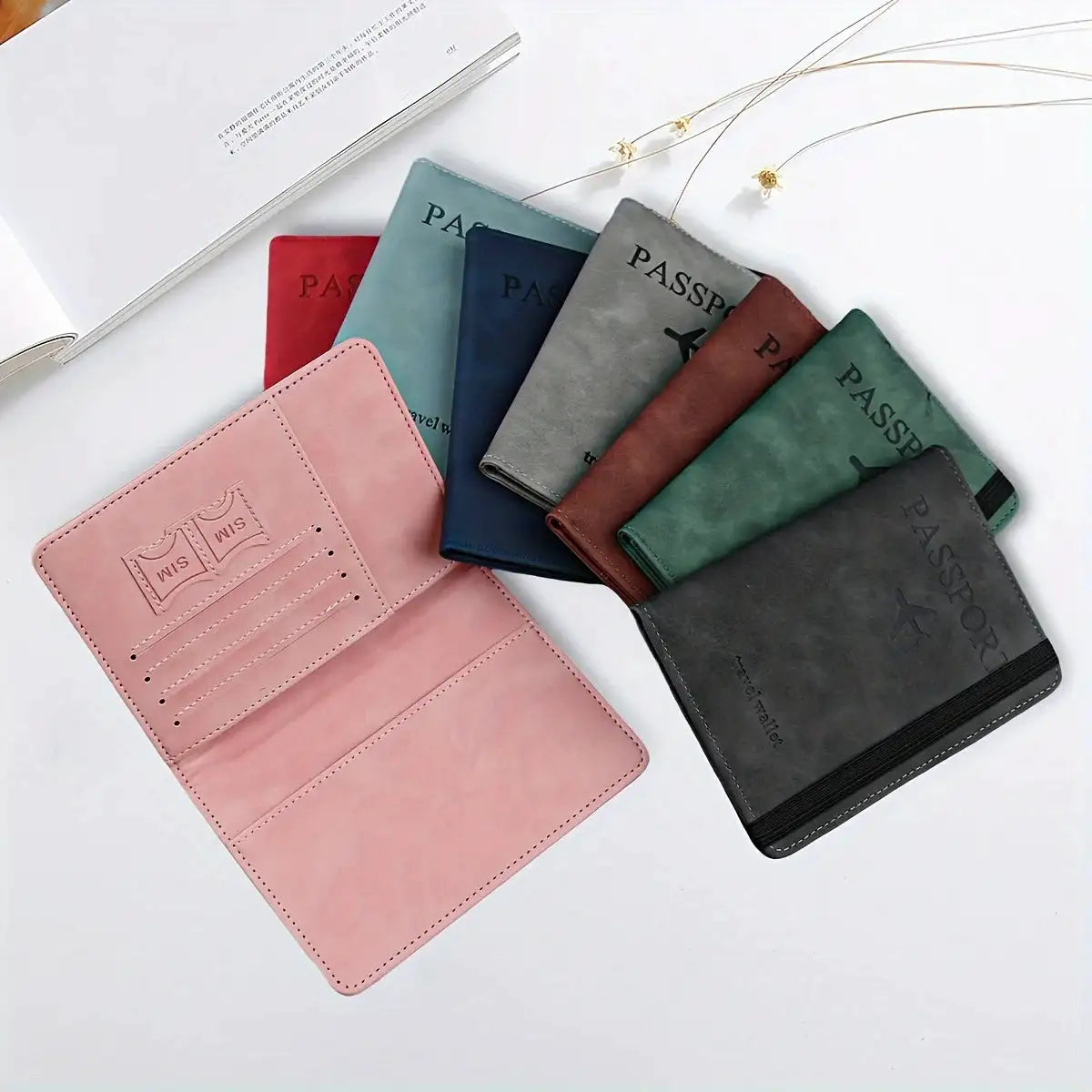 Retro PU Travel Passport Holder, RFID Blocking Multi-Function Wallet, Passport Covers with Slots for Cards and Personal Items