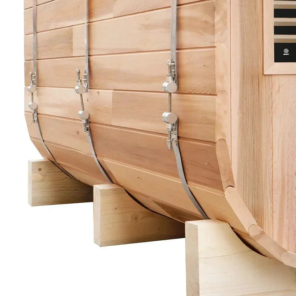 Outdoor Red Cedar Barrel Sauna for Backyard Relaxation