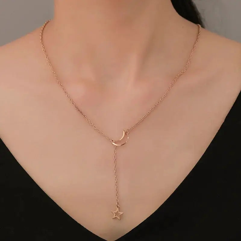 Moon Star Pendant Choker Necklace For Women Elegant