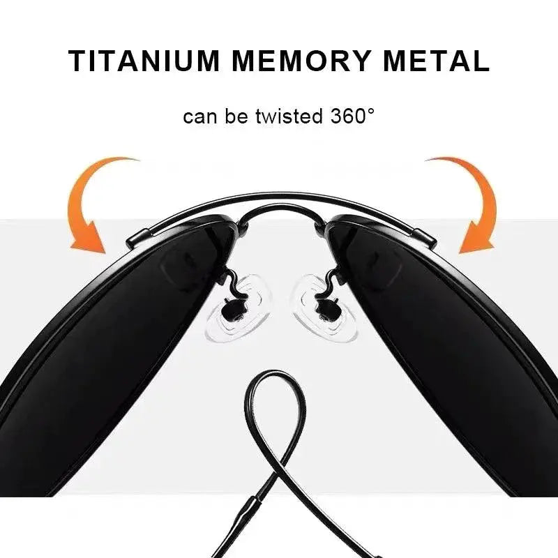 Stylish Photochromic Titanium Polarized Sunglasses for Men