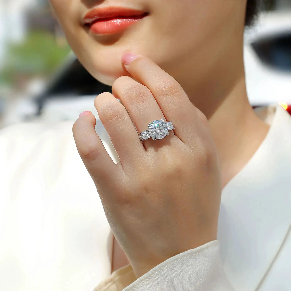 Luxury Three Stone Moissanite Ring — product image 2