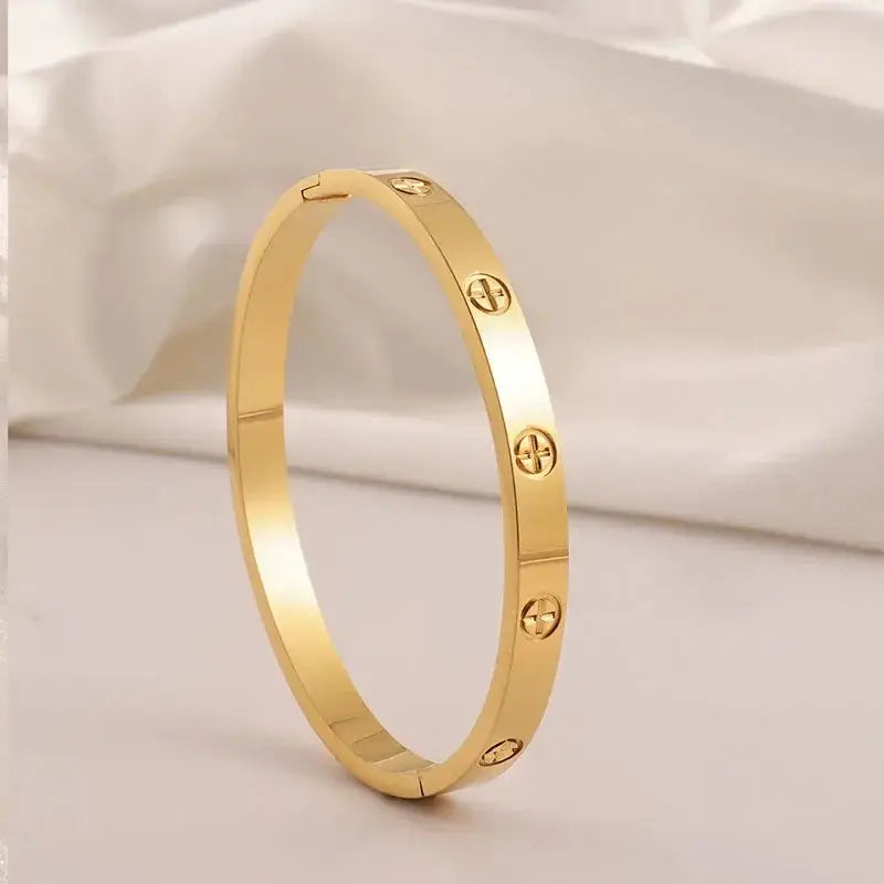 European American Stainless Steel Cross Pattern Bracelet