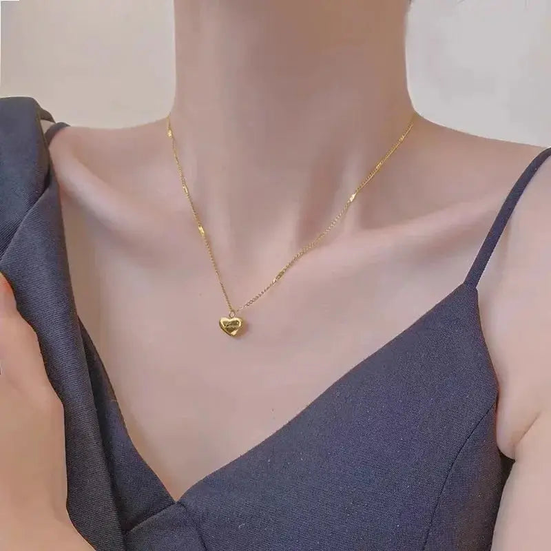 Trendy Gold Color Heart Pendant Choker Necklace For Women