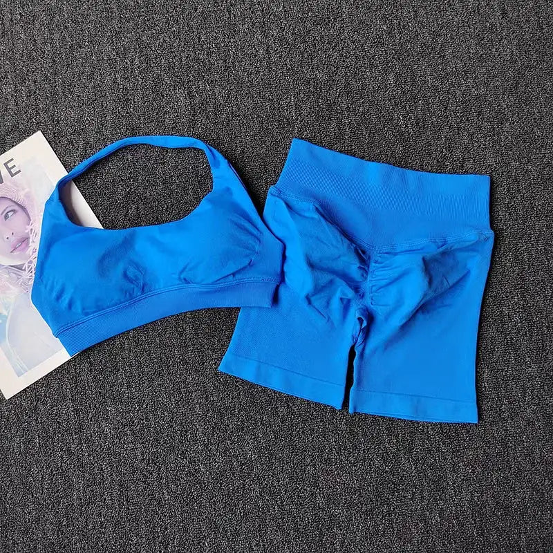 2 Pieces Yoga Suit for Women Seamless Fitness Gym Clothes Halter Sports Bra Matching Shorts Workout Sets Gym Set Outfit