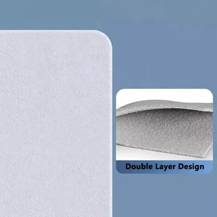 Microfiber Cleaning Cloth for iPhone and iPad Gentle Wipe