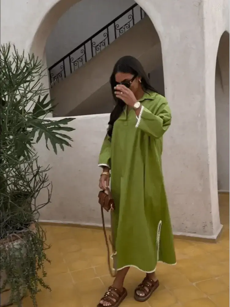 Elegant Green Lapel Dress Chic Embroidery Split Design