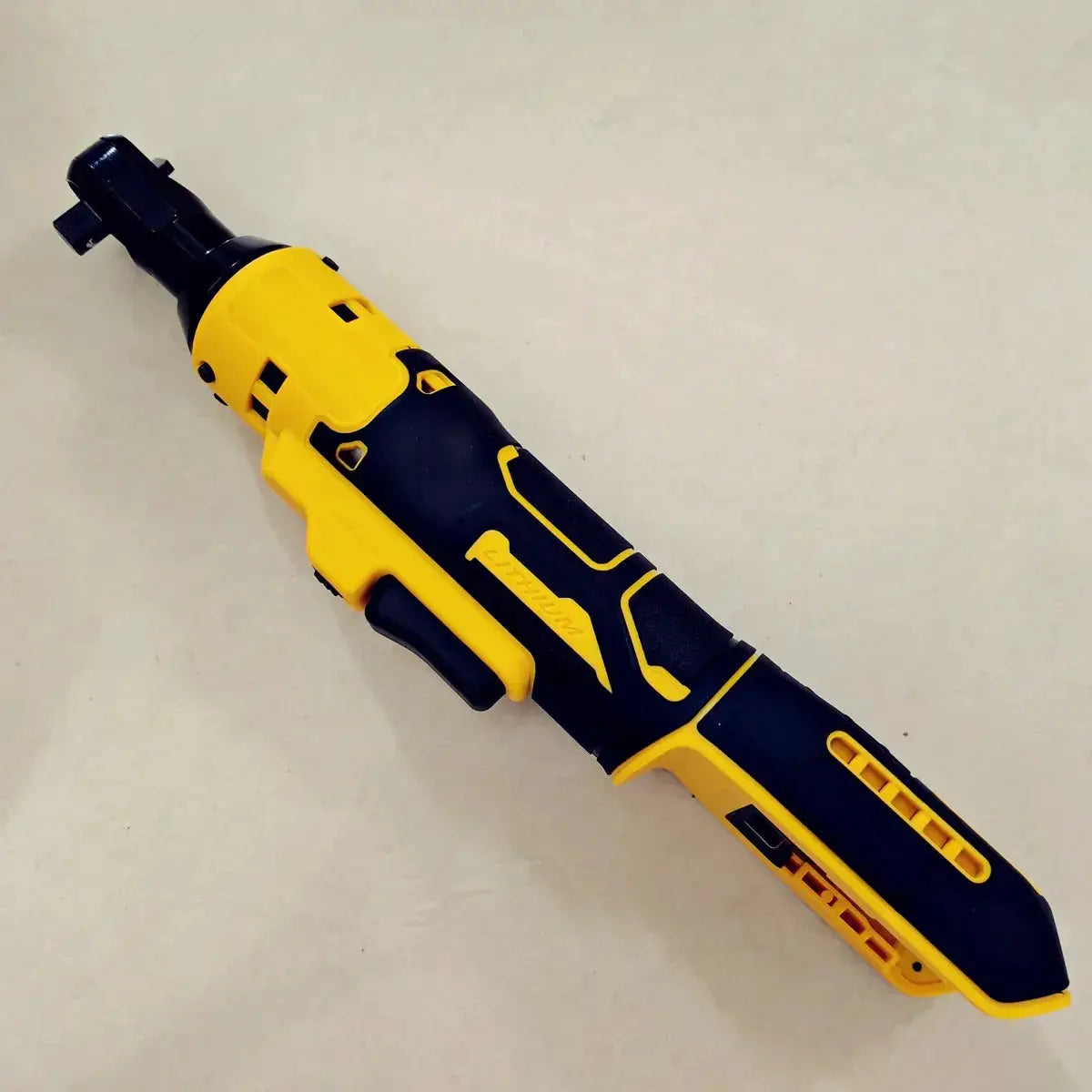 Cordless Three Eighths Inch Ratchet Wrench 220Nm Torque