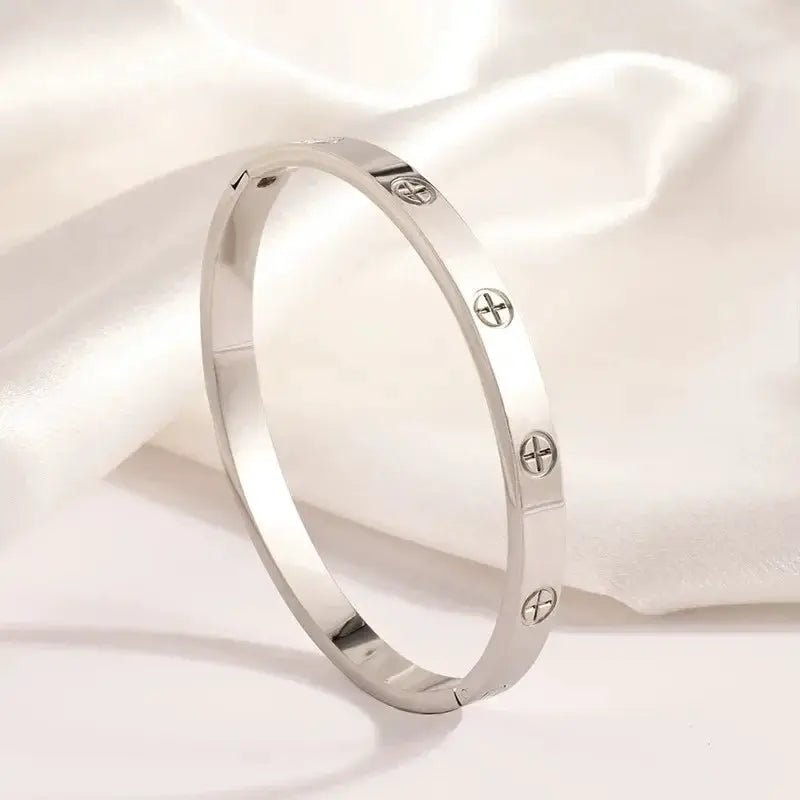 Sturdy Unisex Cross Bracelet Daily Wear — product view 8
