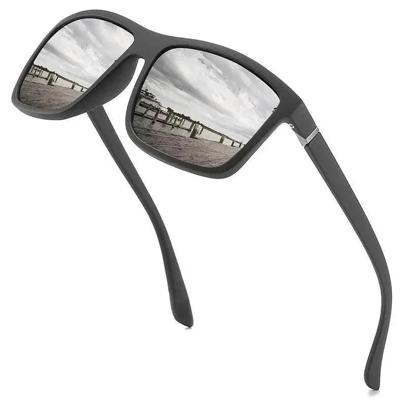 Premium Men's Polarized Sunglasses With UV Protection Design