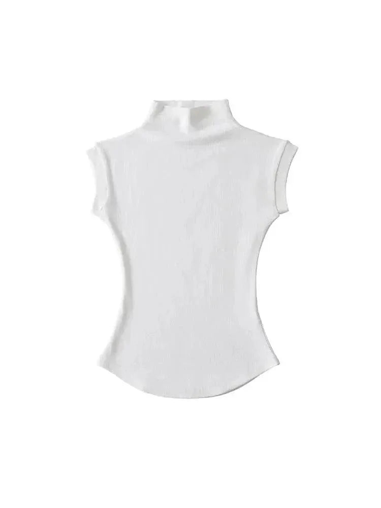 Sleek Sleeveless Turtleneck Top Chic Streetwear Icon