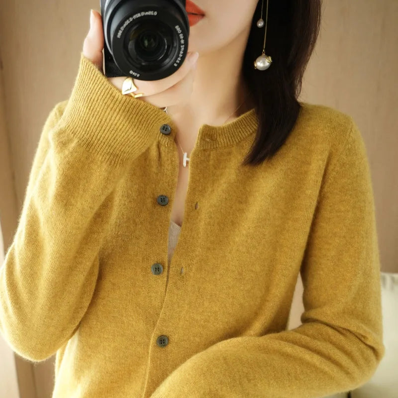 Crew Neck Knit Cardigan