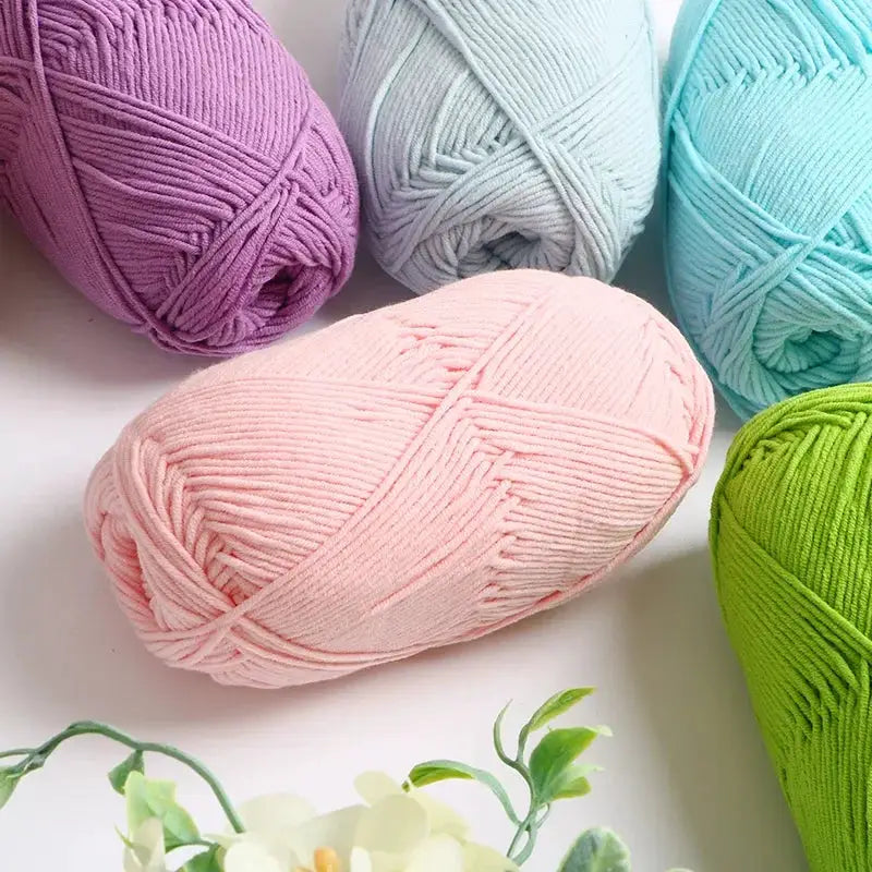 Milk Cotton Knitting Yarn 4 Ply 40-50g For Crochet Craft