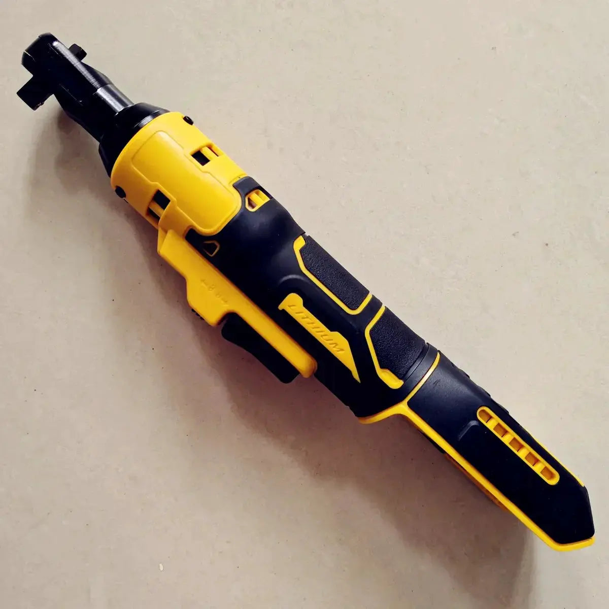 Cordless 220 Nm Electric Ratchet Wrench For Tool Use
