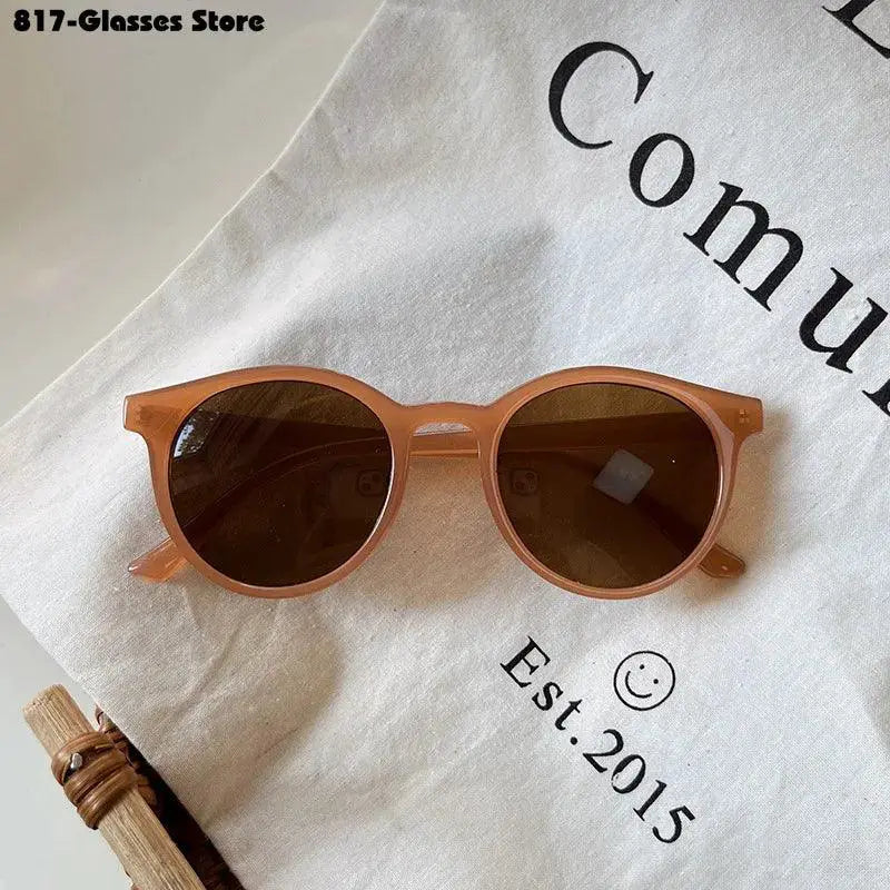 Trendy 2024 Vintage Round Womens Sunglasses UV400 Protection