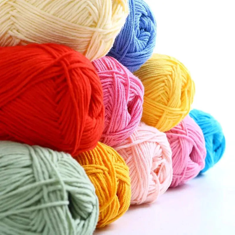 Milk Cotton Knitting Yarn 4 Ply 40-50g For Crochet Craft