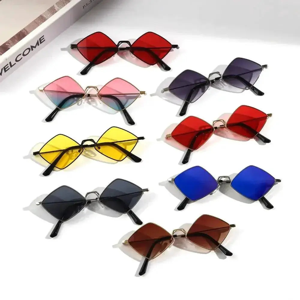 Trendy Diamond Shaped Sunglasses For Men And Women Fashion