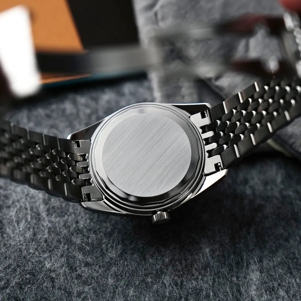 Watchdives WD1954 Men Watches Tiger Eye Stone Dial VH31 Sweep Quartz Watch Ar Sapphire Lumes BGW9 100M Waterproof Luxury Relojes