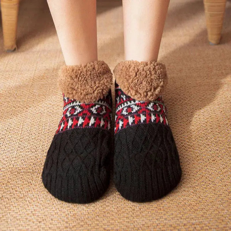 Plush Cashmere Lined Mens Winter Slippers For Cozy Comfort