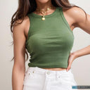 Chic Sleeveless Tee: Autumn Fashion Forward Style Top