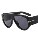 Chic Oversized Pilot Sunglasses for Women with Gradient Lenses