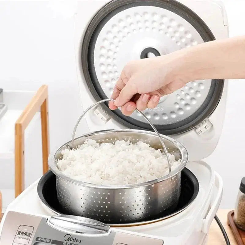 Stainless Steel Steamer Basket With Silicone Handle 44 cm