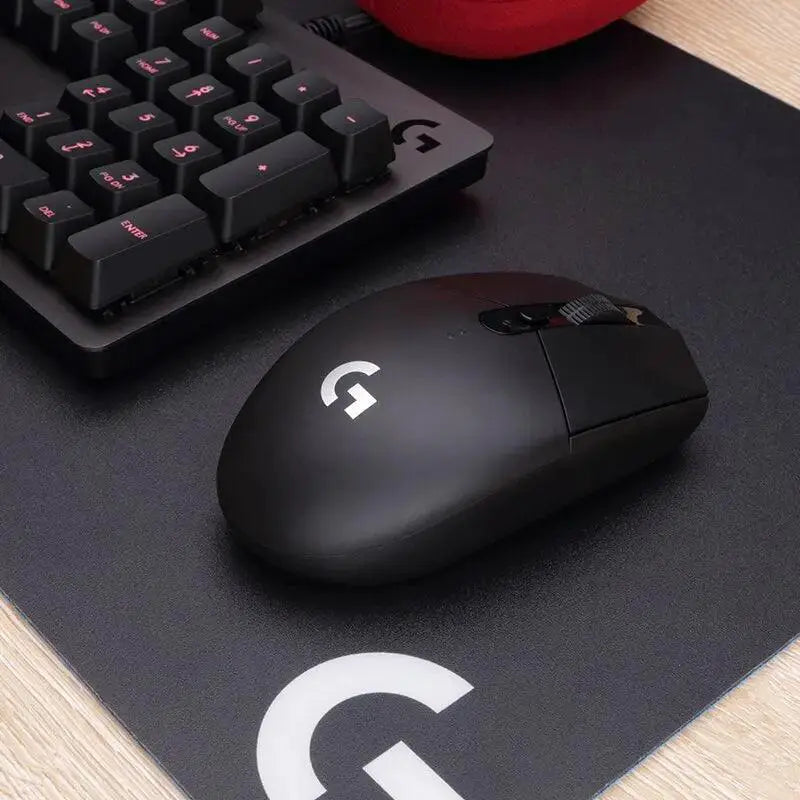 Logitech G304 Wireless Gaming Mouse For Precision And Speed