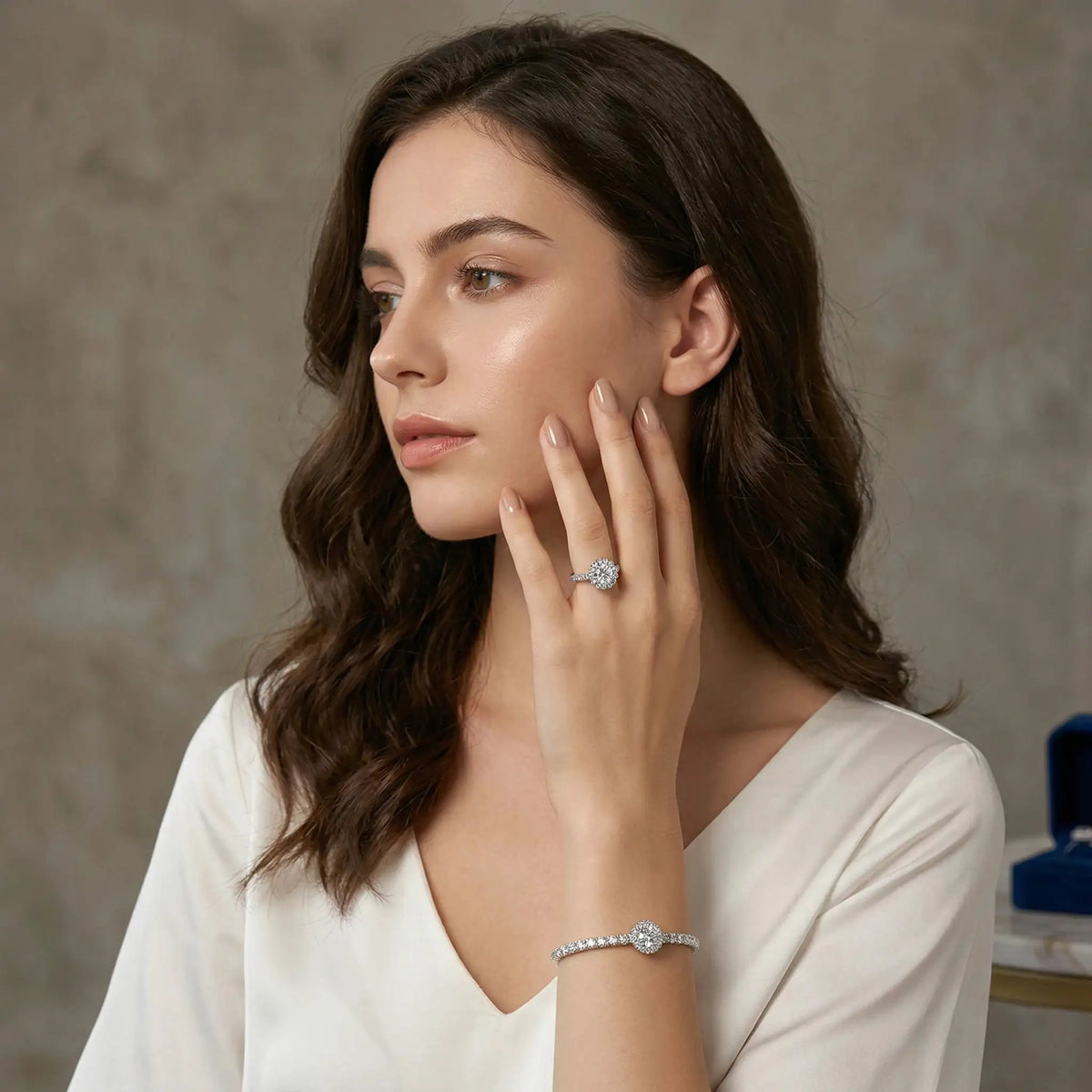 Sparkling Flower Moissanite Ring — product image 4